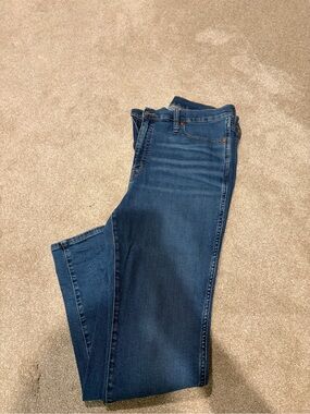 Madewell High-Rise Dark Blue Straight Jeans